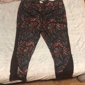 Avia Paint Splatter Work Out Capri